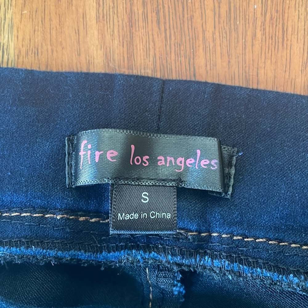 Fire LA Jegging - Picture 3 of 7